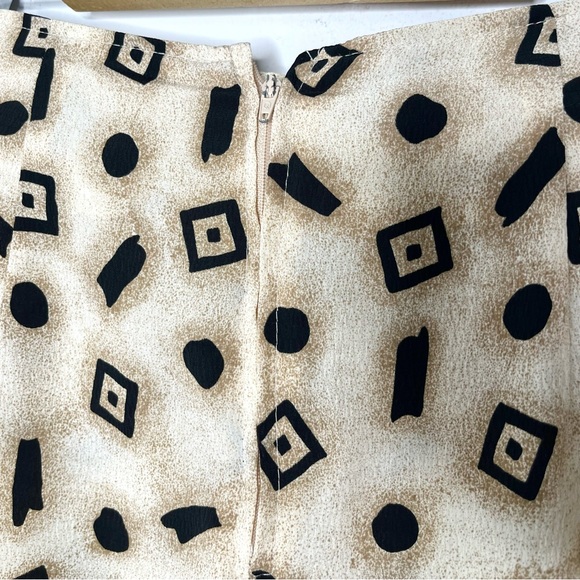 Vintage - M - graphic print skort - Picture 4 of 6